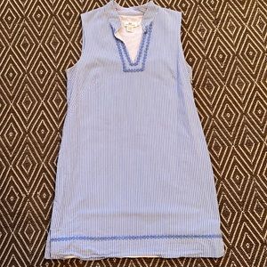 Vineyard Vines blue and white seersucker dress